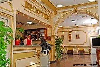 Готель Granata